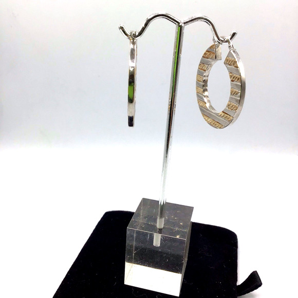 Sterling Silver Two Tone Textured Hoop Earrings 4.6g Polished Striped Design - Picture 12 of 14